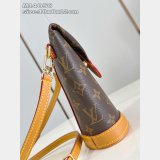 Fashion Show Envelope Pouch M14056 Louis Vuitton Replica Bag