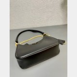 Top Prada Hoho Re-Edition Handbag