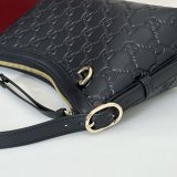 Gucci GG Emblem Small Shoulder Best 847450 Bag
