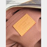 Louis Vuitton Trocadéro Wearable Luxury G69 M14058 Brown Wallet Fashion Show