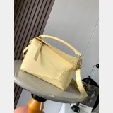 Loewes Puzzle High Quality 24CM 9311 Bags