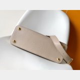 TOP LV CAPUCINES SOUPLE Medium Handbag M12929