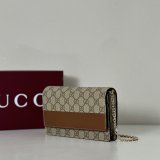 Gucci 838151/826720 Replica GG Emblem Wallet On Chain Bag
