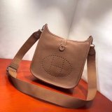 Where to buy High Quality Hermes Evelyne III 28cm Replicas Bag