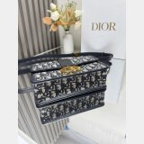 Top Small 30 Montaigne Bag Blue Dior Oblique Jacquard