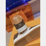 Luxury LOUIS VUITTON Rivoli Sneaker Fashion