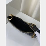 Dior Replica News Luxury Vibe 9274 Hobo Replica Handbag Store Bag