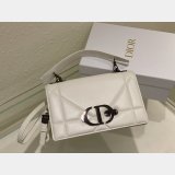 Christian Dior AAA+ Replica M5821 The Best Tote Bag