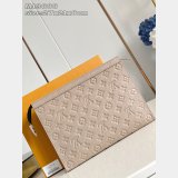 Louis Vuitton Pochette Voyage M13666 Duplicate Taïga Bag