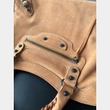 Women Le CityBag in Camel Suede Handbag
