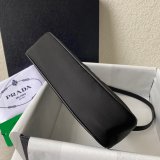 Prada Replica Handbag Store Zip Women's Hobo Black/Rose Bags Leather Handle