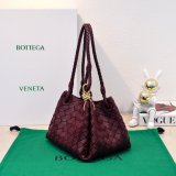 Top Quality BOTTEGA VENETA Andiamo Parachute Mini Size