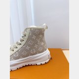 Replica Louis Vuitton Designer Squad Sneaker AAA+ Shoes