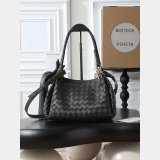 TOP Bottega Veneta Parachute Medium Shoulder bag