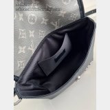 Duplicate Louis Vuitton Pulse Wearable Wallet M12618 Men Bag