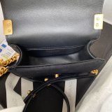 Replica Handbag Store Cheap 1:1 Replica AS3315 Messenger Boy Handbags