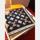 Replica Handbag Store Designer Louis Vuittons Cashmere Scarf