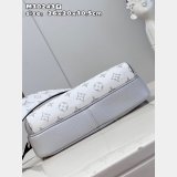 Designer Louis Vuitton Replica Outdoor Messenger Taigarama M30243 Bag