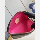 Louis Vuitton Passport Cover Wallets M15320/M15334/M15359/M26256 Bag