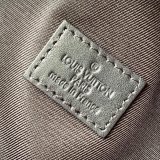 Discovery Bumbag G65 in Black Bags M44388 Replica Louis Vuitton