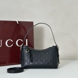 Gucci GG Emblem Small Shoulder Best 847450 Bag