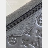 Messenger Voyager PM Copy Louis Vuitton M25121 Black Replica Handbag Store Bag