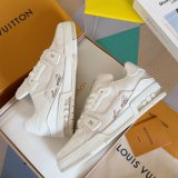 Top Quality LV Knockoff Shoes Trainer Sneaker Wholesale