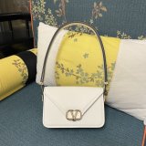 Replica Handbag Store VALENTINO GARAVANI LETTER VLOGO SIGNATURE handbag