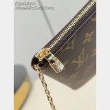 Louis Vuitton Key Pouch M Monogram M13560 Women Goods 7 Star Bag