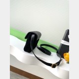 1:1 Mirror AP4677 Zipped Women's Luxury Woc Bag