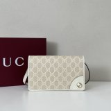 Gucci Designer GG Emblem Zip Around Wallet 819122
