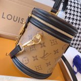 AAA+ Louis Vuitton Replica Cannes Epi Leather in Black