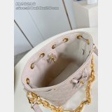 Louis Vuitton M26216/M26530 Coussin Bucket H32 Women LV/Icons Bags