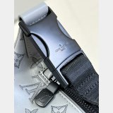 The Best Louis Vuitton Discovery Bumbag G65 Men M46108 Replica Bags