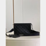 Louis Vuitton Replica Mens Fashion Gaston Wearable Wallet G65 M81115 Black