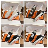 Top Bouncing sneaker