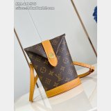 Fashion Show Envelope Pouch M14056 Louis Vuitton Replica Bag