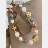 Louis Vuitton M12927/M12929/M12924 Capucines MM Souple Bag