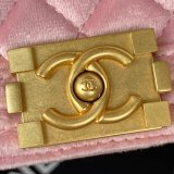 Replica Handbag Store Cheap 1:1 Replica AS3315 Messenger Boy Handbags