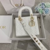 Best DIOR LADY Replica Handbag Store PATENT LEATHER HANDBAG 20cm white