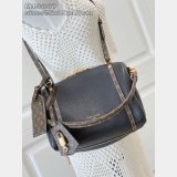 Louis Vuitton 2025 Nicolas Ghesquièr M13667 Keepall Replica Bag