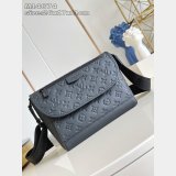 Louis Vuitton Pulse Messenger G65 M14874 Black Replica Bags