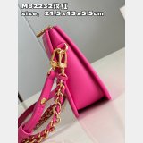 AAA+ Louis Vuitton M82232/M82247 Lexington Pouch Replica Dolabuy