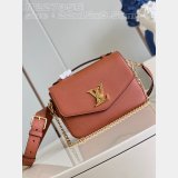 Luxuryin Focuses Oxford Lockme Louis Vuitton Replica M22735 Bag