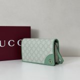Gucci Designer GG Emblem Zip Around Wallet 819122