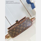 Louis Vuitton Solo Monogram M27096 Women Small Leather Goods Handbags