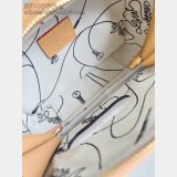 Louis Vuitton Baladeur Wearable Wallet M14062 Leathers Bag