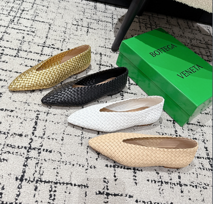 Bottega Veneta Women Sofia Ballerina