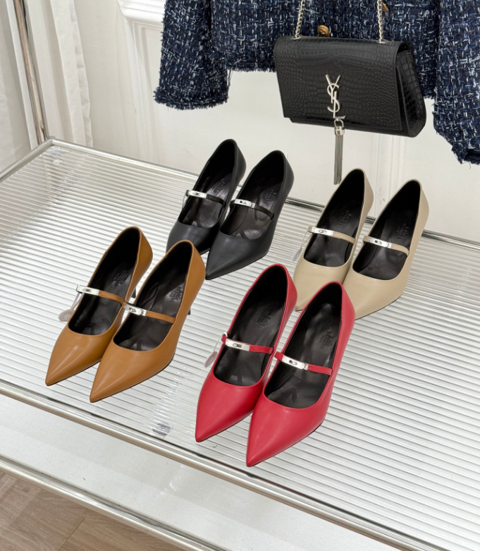 Hermes Majeste 60 pump